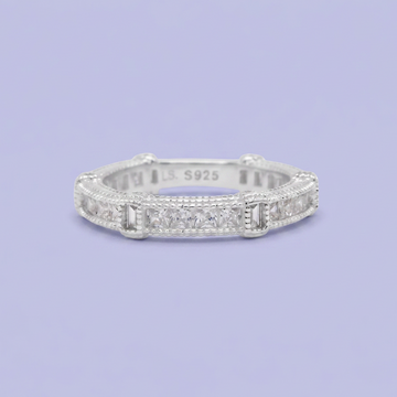 Anillo de Plata .925 Diseño Imperial con Incrustación de Zirconias Baguette mod. 2905