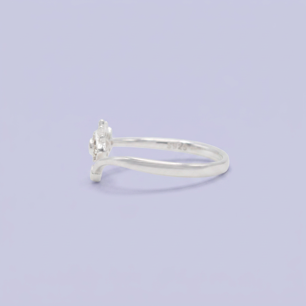 Anillo de Plata .925 Ojo Turco Brillante Detallado con Zirconias mod. 2896