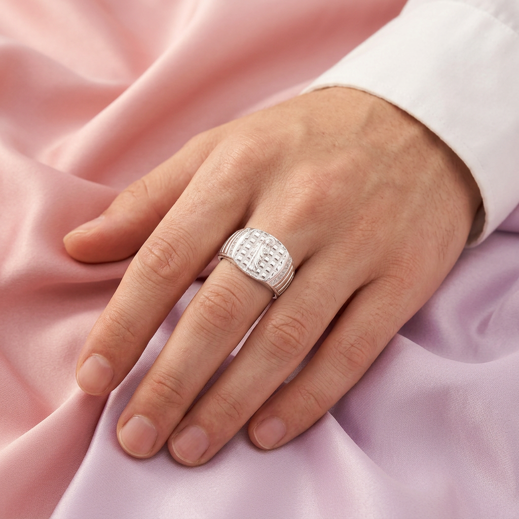 Anillo de Plata .925 San Judas con Zirconias Laterales mod. 2469