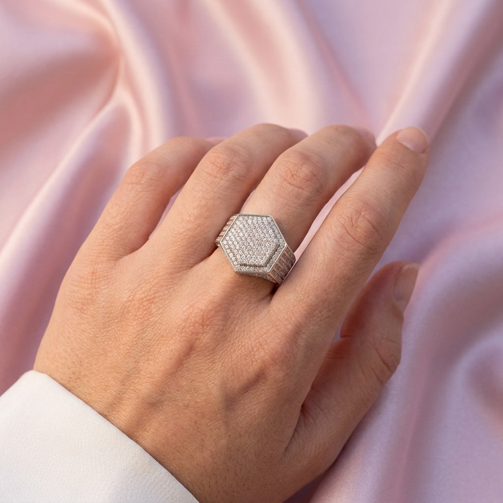 Anillo de Plata .925 Hexágono con Zirconias mod. 2357