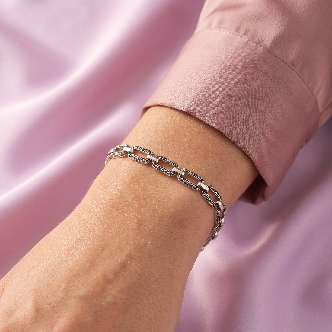 Pulsera de Plata .925 Diseño de Eslabones Incrustados con Marquesitas Finas mod. 3163
