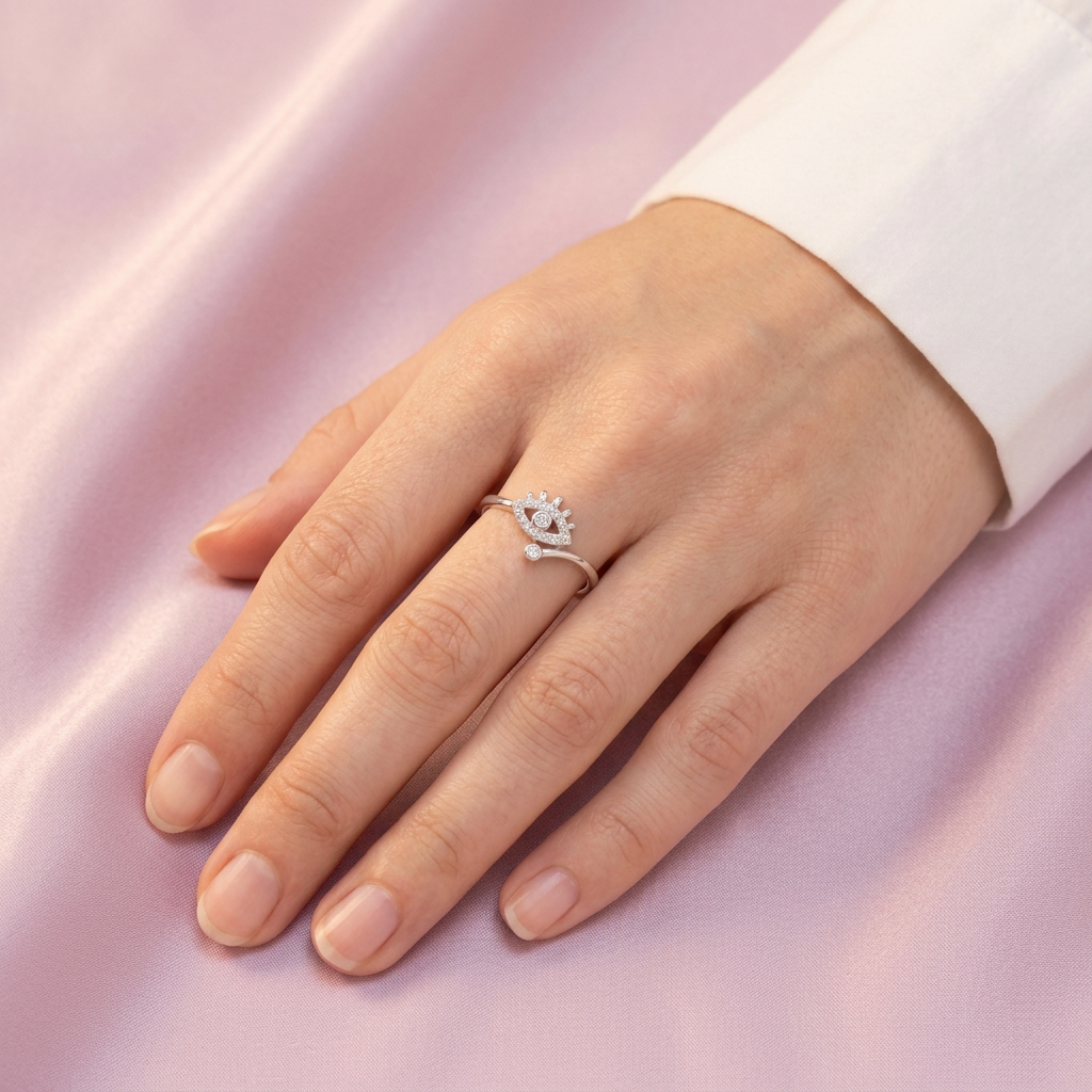 Anillo de Plata .925 Ojo Turco Brillante Detallado con Zirconias mod. 2896