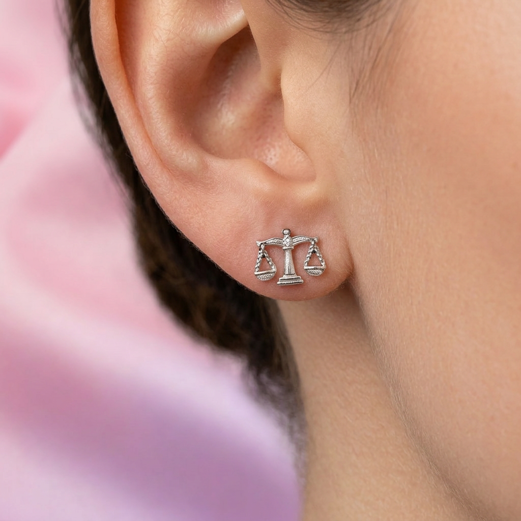 Arete de Plata .925 con Diseño del Signo Libra mod. 2960