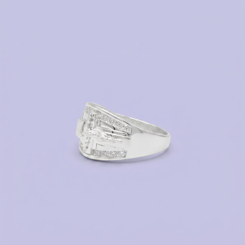 Anillo de Plata .925 Cristo Rey con Incrustación de Zirconias mod. 2616