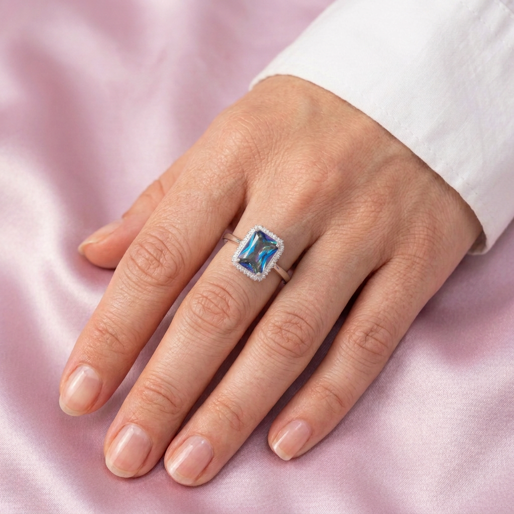 Anillo de Plata .925 Diseño Rectangular Grande con Zirconia Color Azul Marino mod. 3107