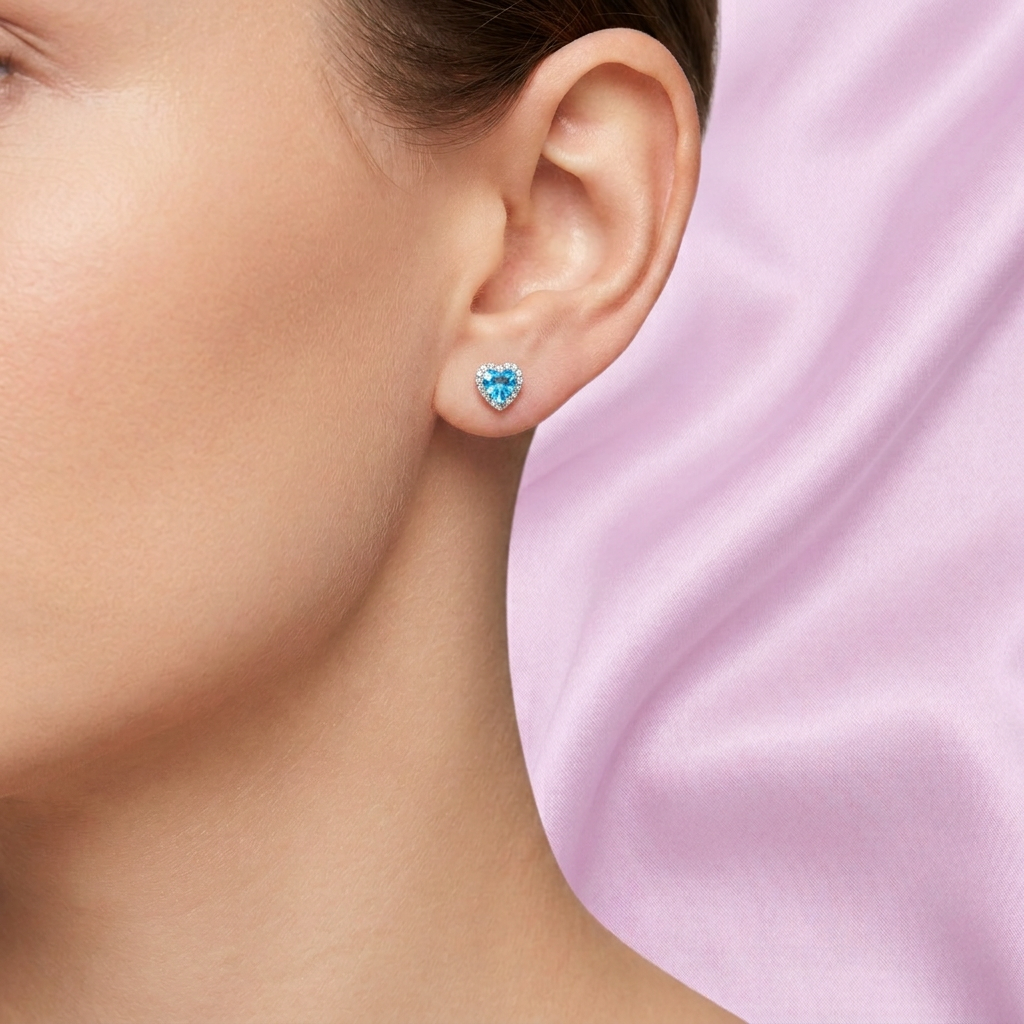Arete de Plata .925. Corazón Azul Cielo con Incrustación de Zirconias mod. 3169