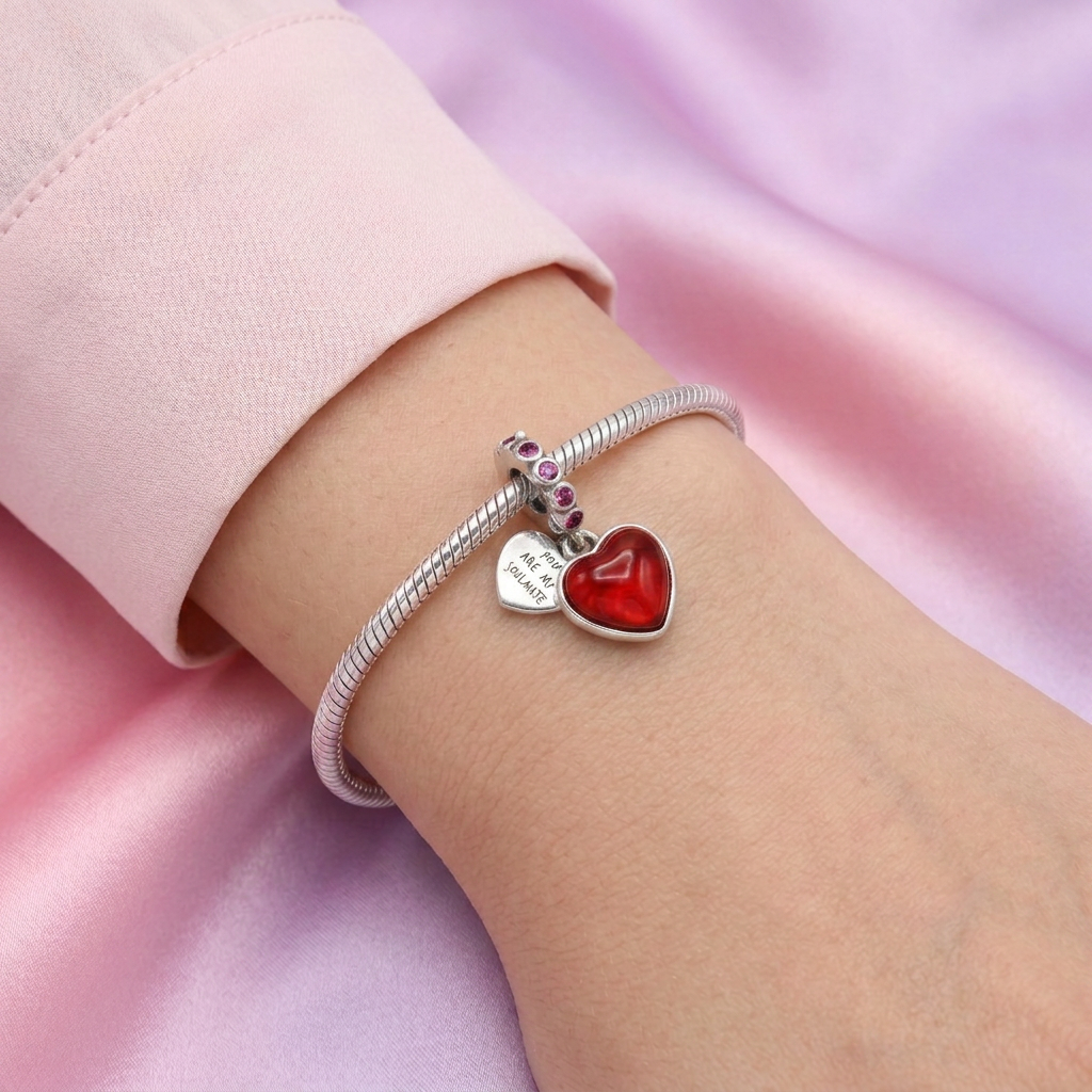 Dije de Plata .925 Estilo Charm con Diseño de Corazón y Zirconia Roja mod. 2917