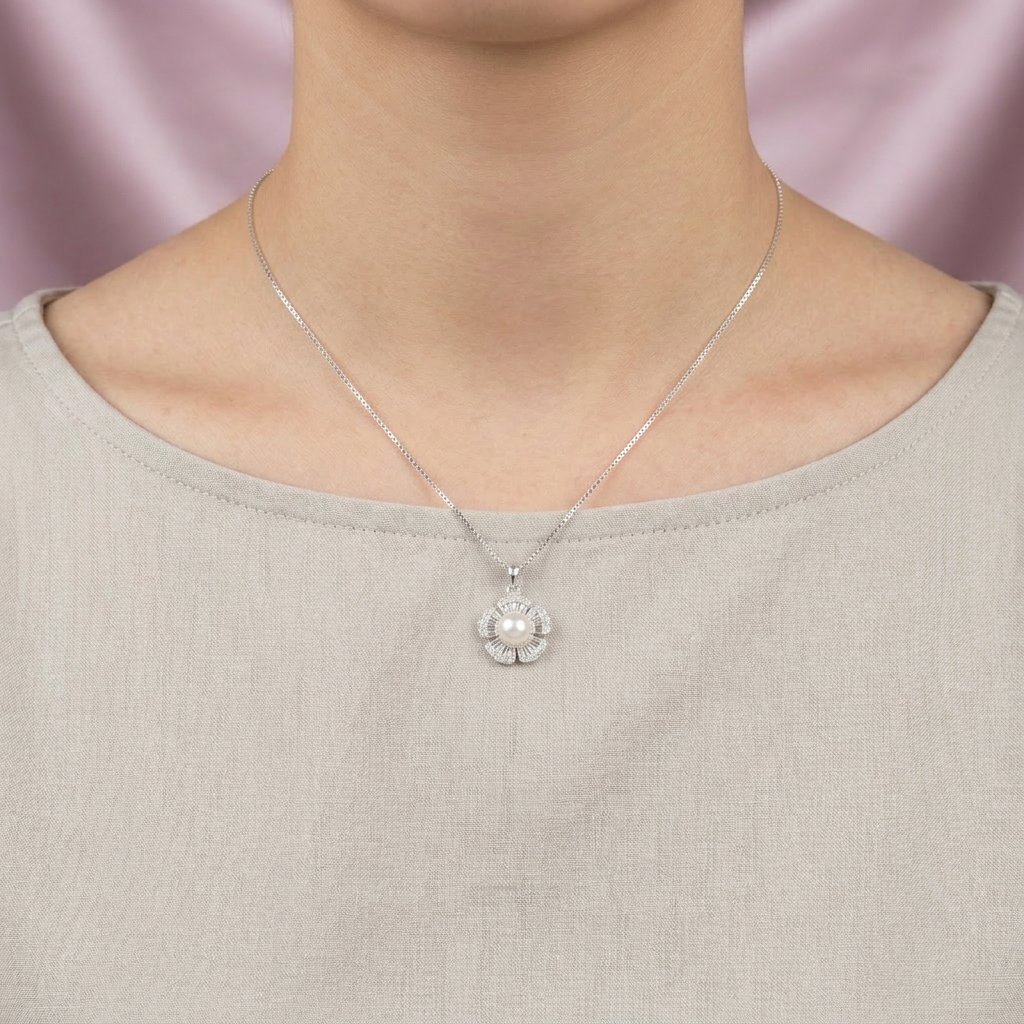 Gargantilla de Plata .925  Flor con Perla Incrustacion de Zirconias mod. 2611