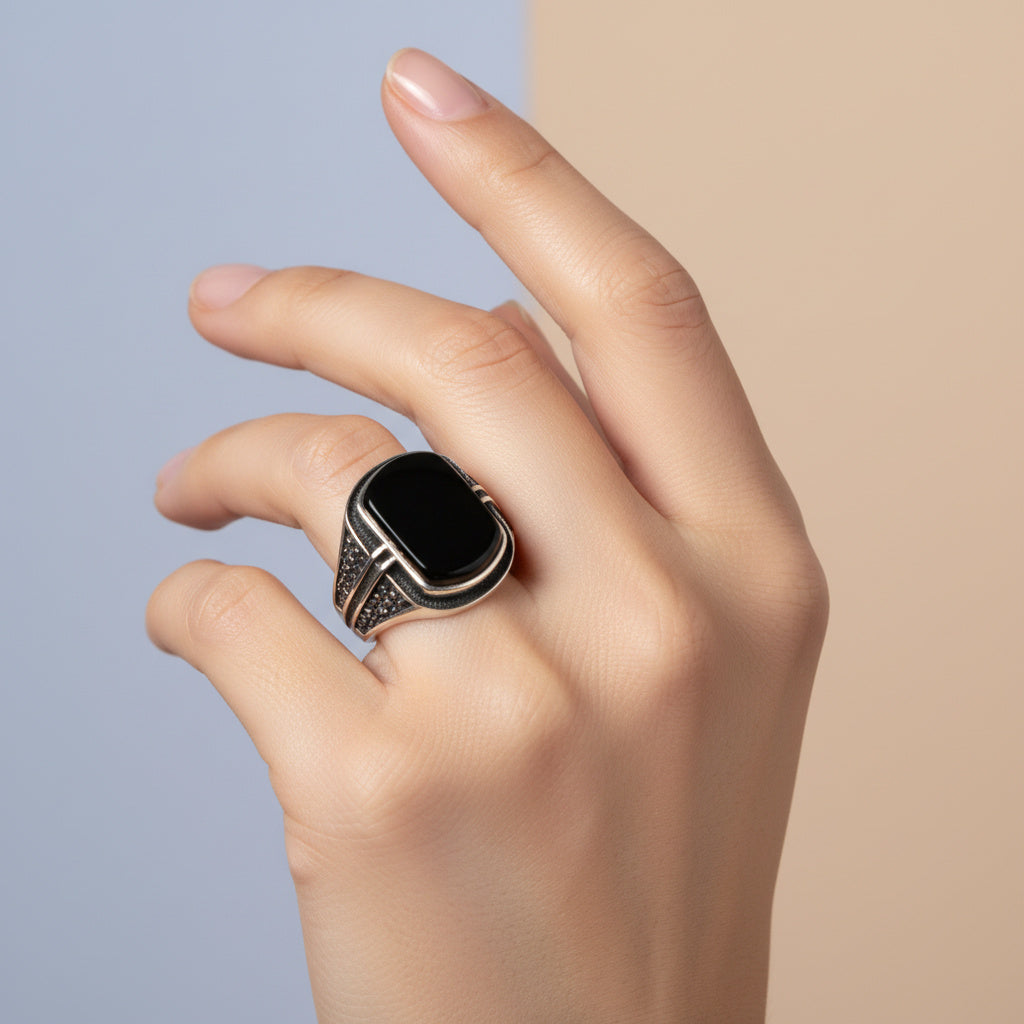 Anillo de Plata .925 Diseño Otomano con Incrustación de Ónix 1484