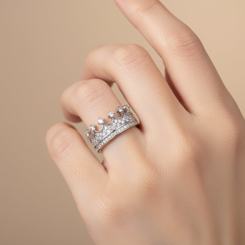 Anillo de Plata .925 Tipo Corona con Detalles de Zirconias mod. 1393