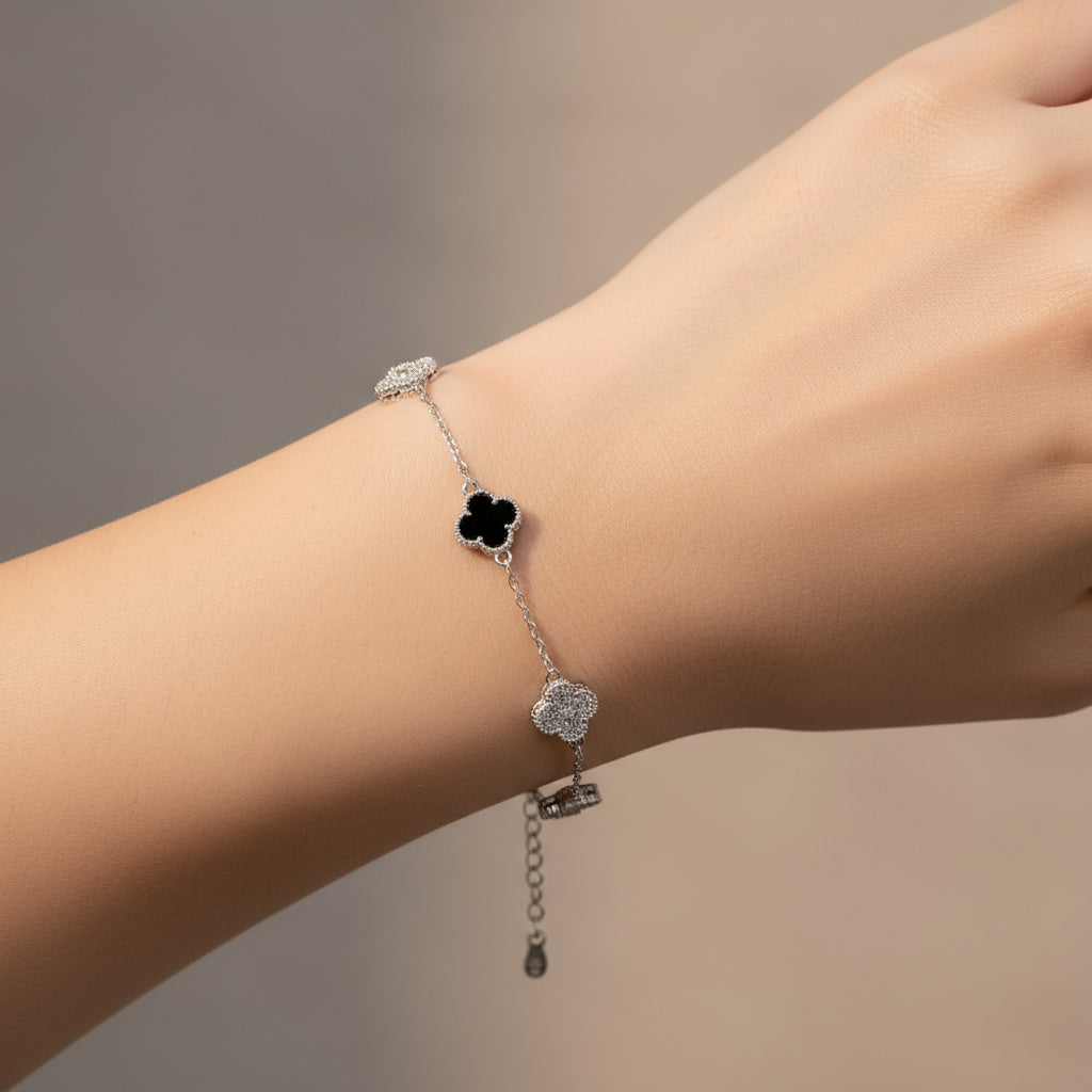 Pulsera de Plata .925 Tréboles con Ónix mod. 1470