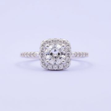 Anillo Solitario de Plata .925 Incrustado con Zirconia Brillante Cuadrada y Zirconias Finas mod. 1142