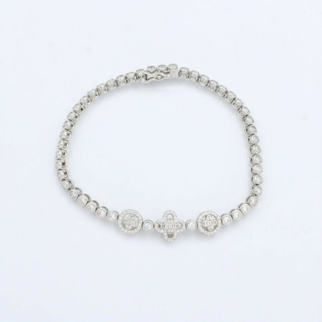 Pulsera de Plata .925 Diseño de Tréboles Central con Incrustación de Zirconias mod. 1475