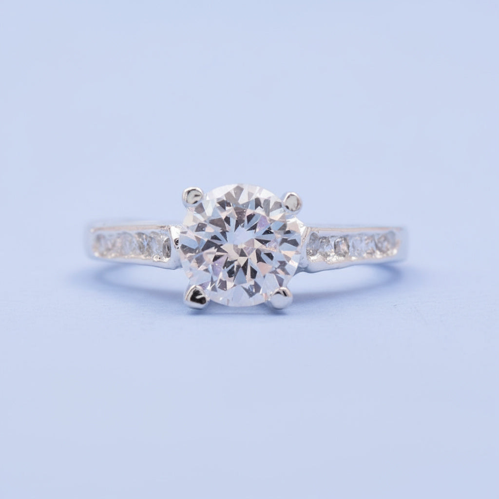 Anillo Solitario de Plata .925 con Zirconias Finas y Brillantes mod. 1148