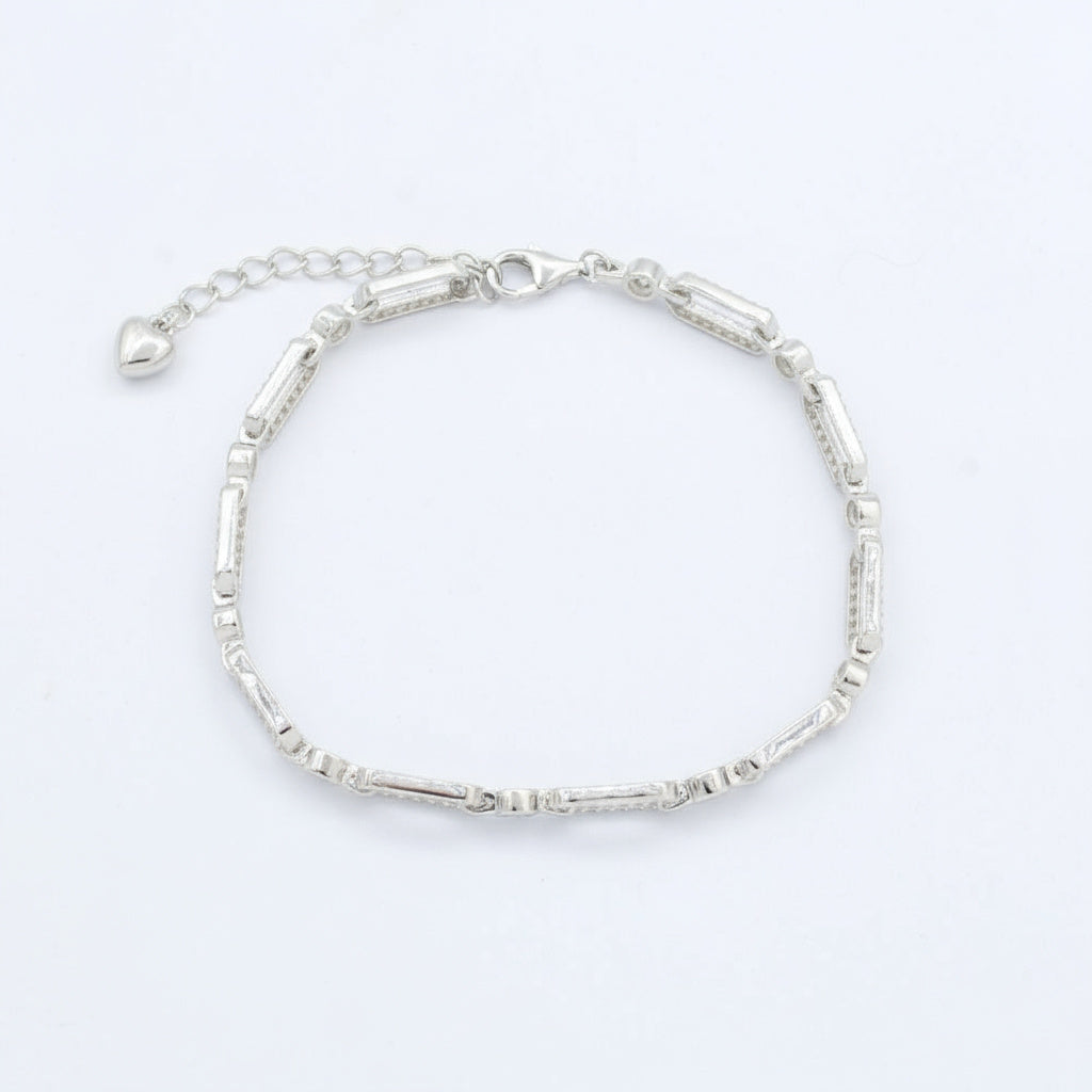 Pulsera de Plata .925 de Diseño Ovalados con Detalles de Zirconias mod. 1482