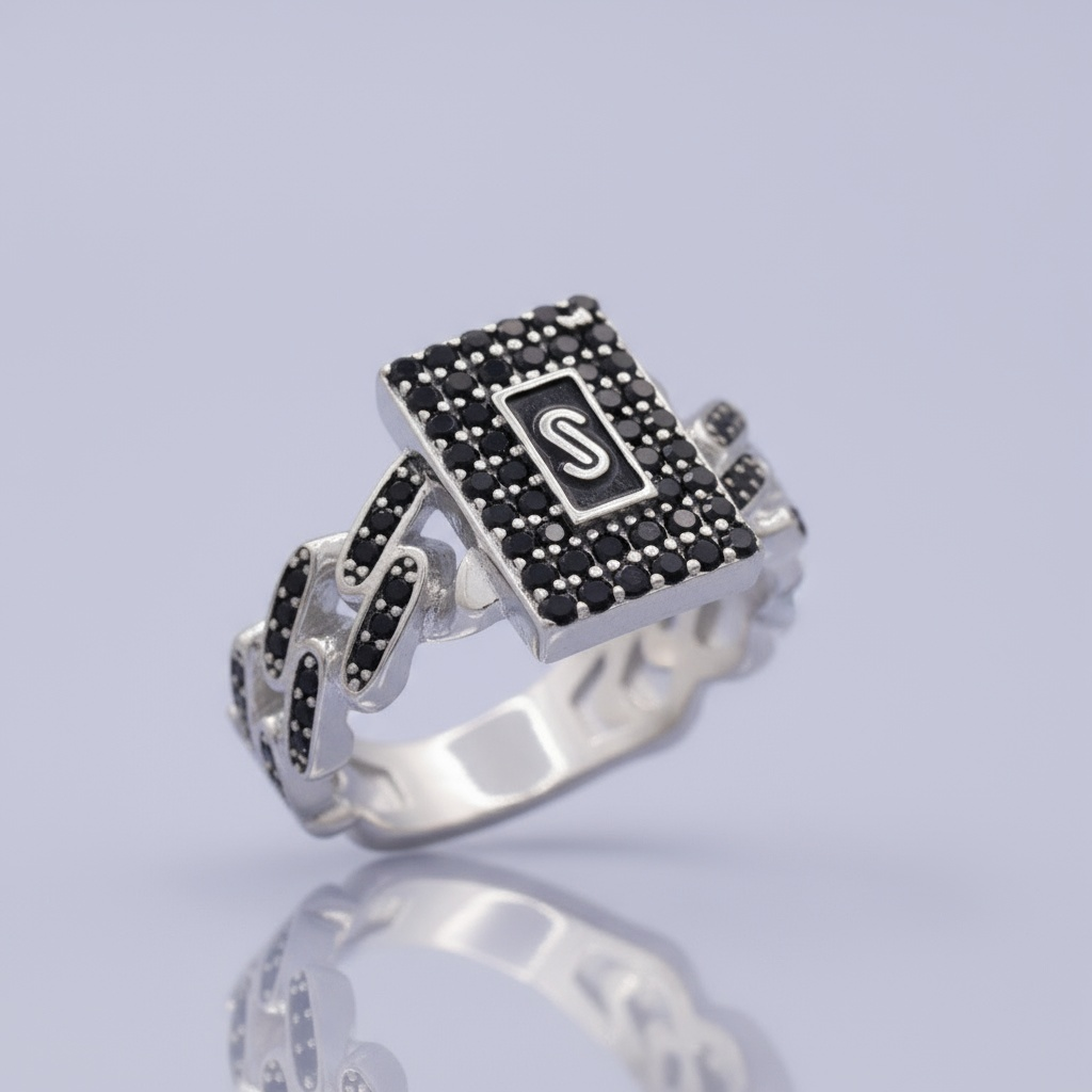 Anillo de Plata .925 Eslabones con Placa de Zirconias Negras Brillantes mod. 1401