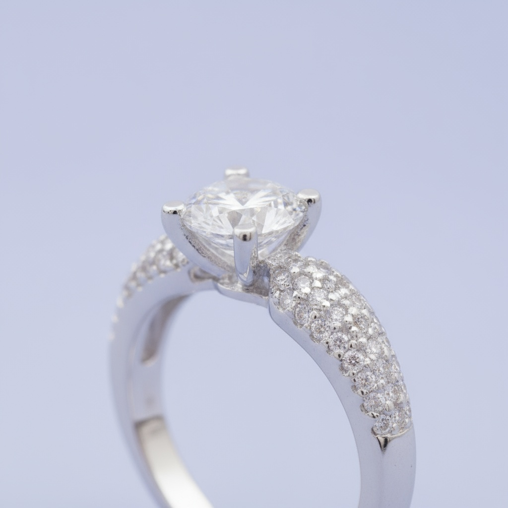 Anillo Solitario de Plata .925 Diseño Grueso Incrustado con Zirconias mod. 1151