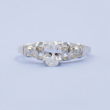 Anillo Solitario de Plata .925 Diseño Especial con Zirconia Oval mod. 1144