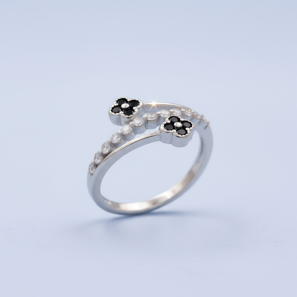 Anillo de Plata .925 Trébol Cruzado con Zirconias mod. 1397