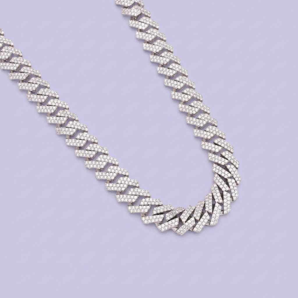 Cadena Especial de Plata .925 Tejido Barbado Lux Hueca e Incrustada con Zirconias mod. 1892