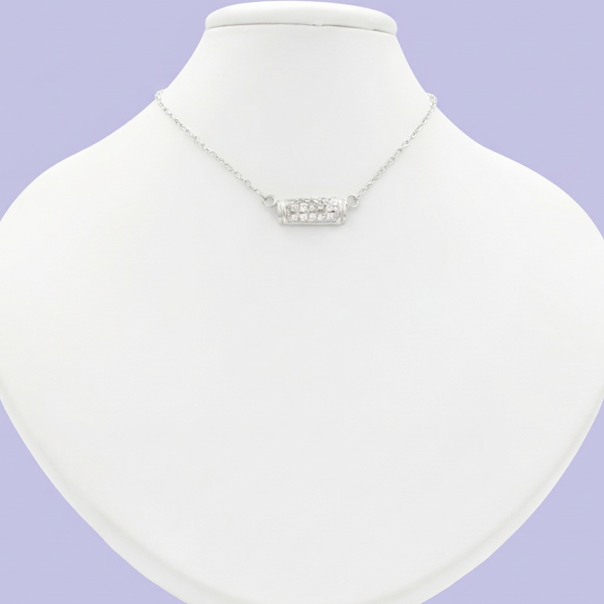 Gargantilla De Plata .925 con Diseño de Barra Especial Incrustado de Zirconias mod. 2089