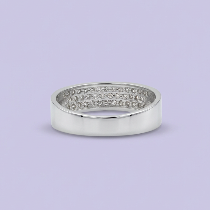 Anillo Especial de Plata .925 con Incrustación de Zirconia Brillante mod. 1674