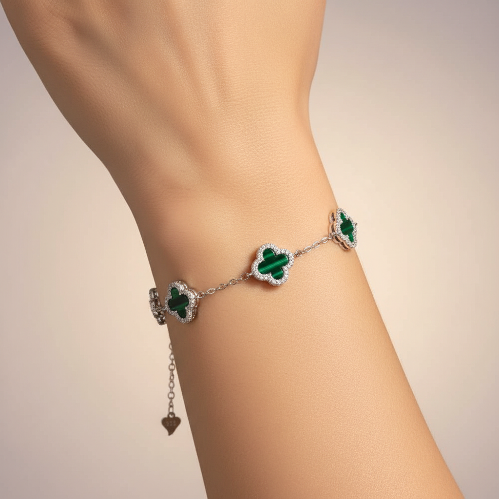 Pulsera de Plata .925 Diseño de Tréboles  Incrustados con Malaquita y Zirconias. 1462