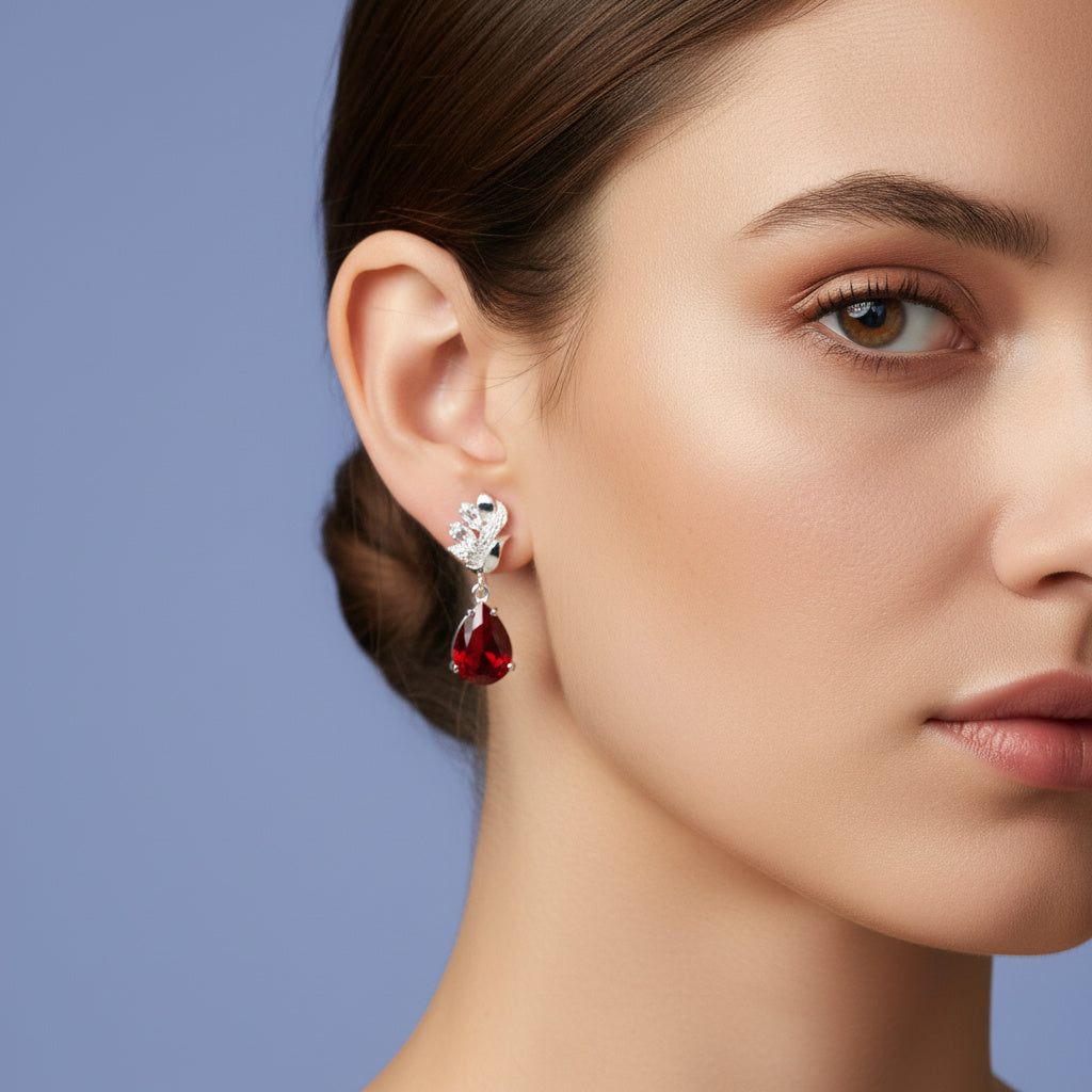 Arete Largo de Plata .925 con Diseño Elegante Incrustado de Zirconias mod. 1595