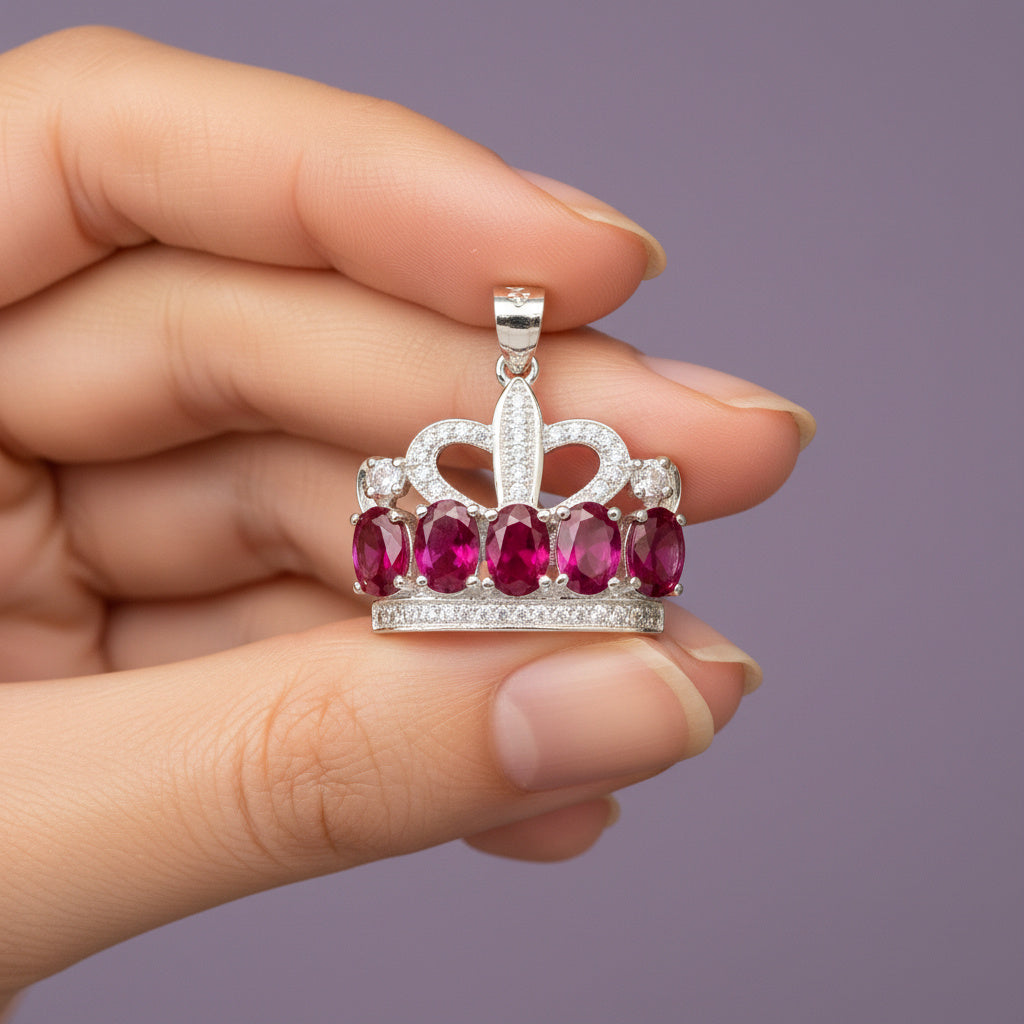 Dije de Plata .925 con Diseño de Corona con Zirconias mod. 1521