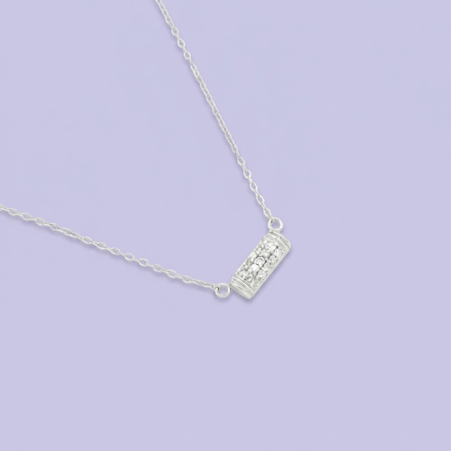 Gargantilla De Plata .925 con Diseño de Barra Especial Incrustado de Zirconias mod. 2089