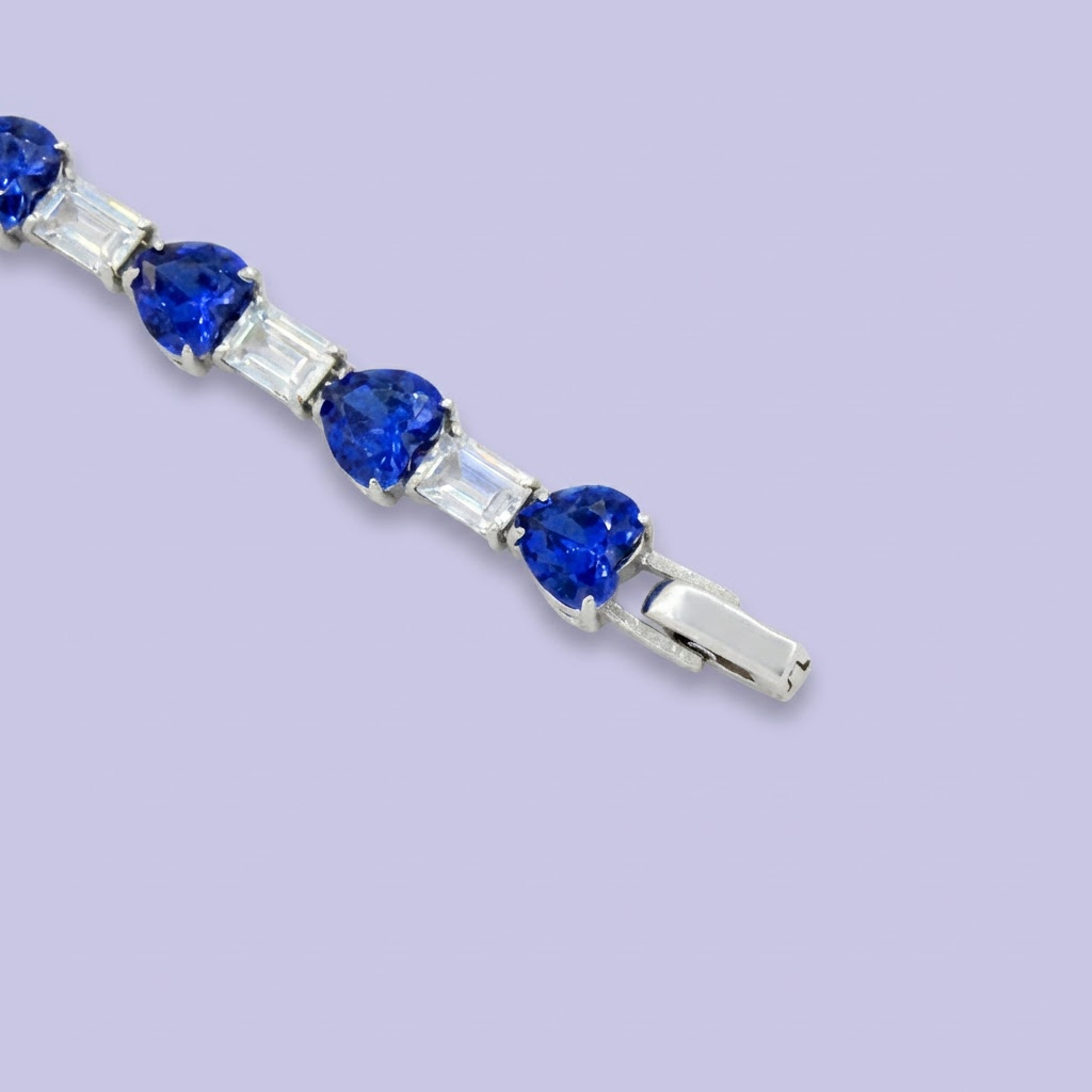 Pulsera de Plata .925 con Diseño de Corazón con Zirconias  mod. 2043