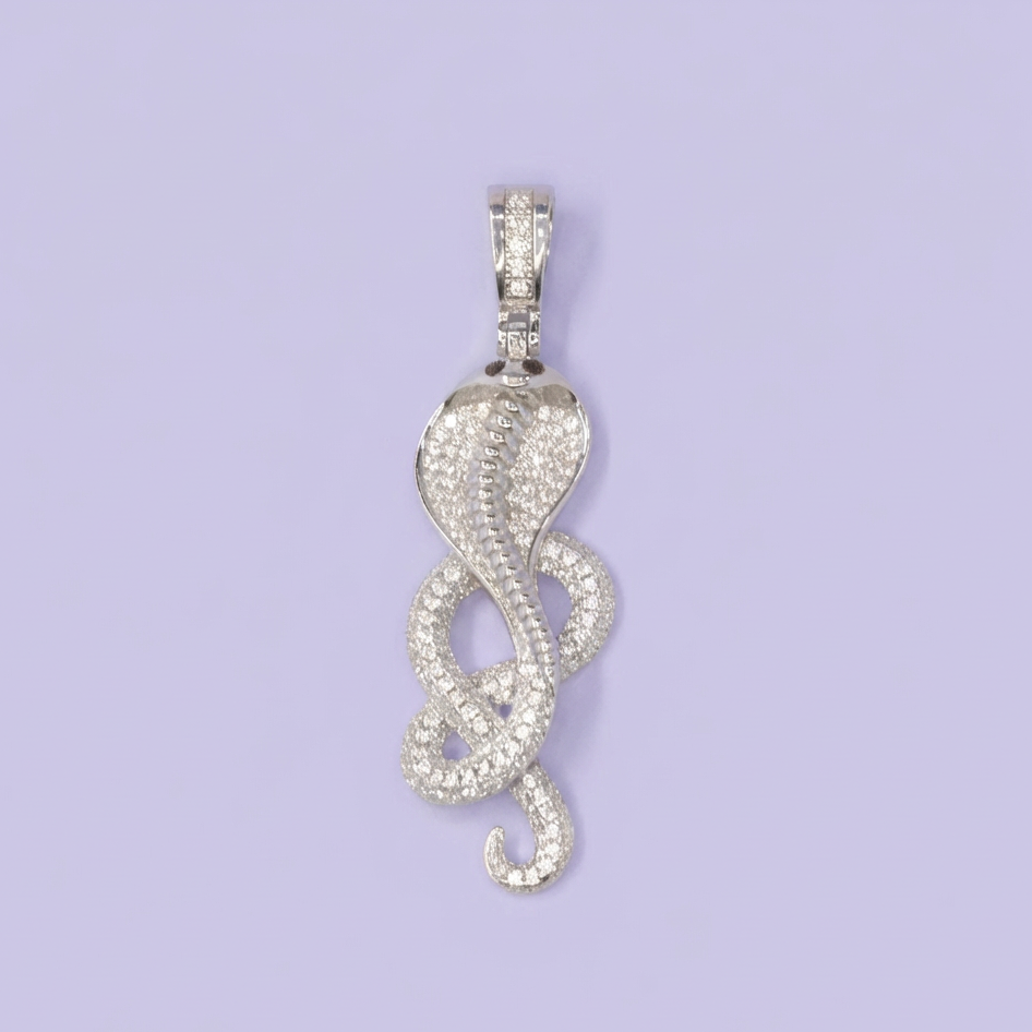 Dije de Plata .925 con Diseño de Cobra Incrusatdo de Zirconias mod. 2071