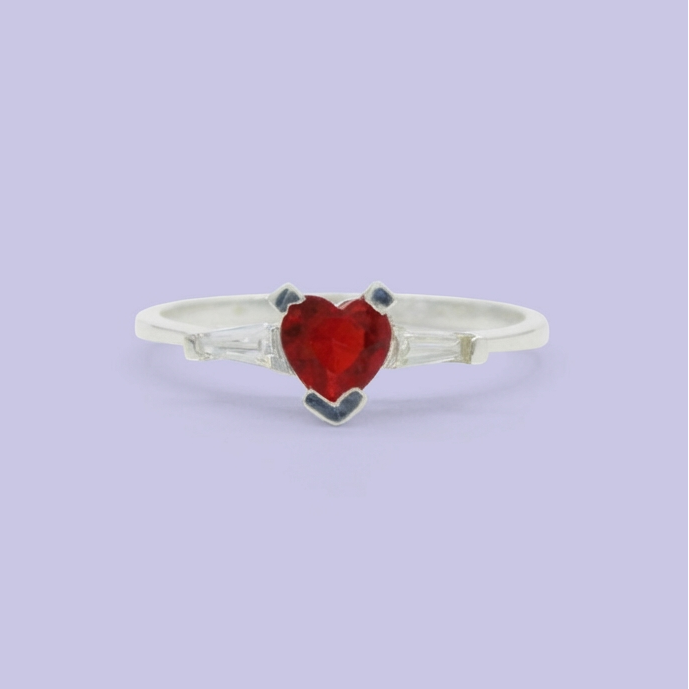 Anillo de Plata .925 con Diseño de Corazón Incrustado de Zirconia Finas mod. 1866