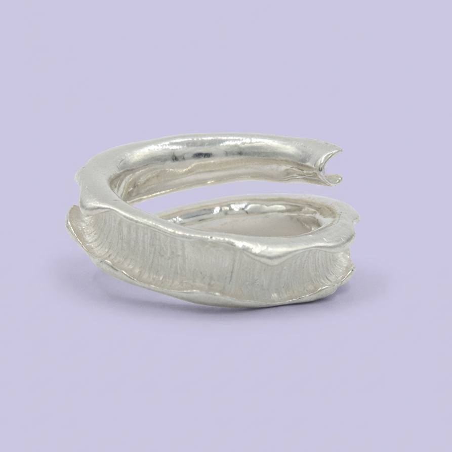 Anillo de Plata .925 con Diseño Abierto Liso mod. 1843