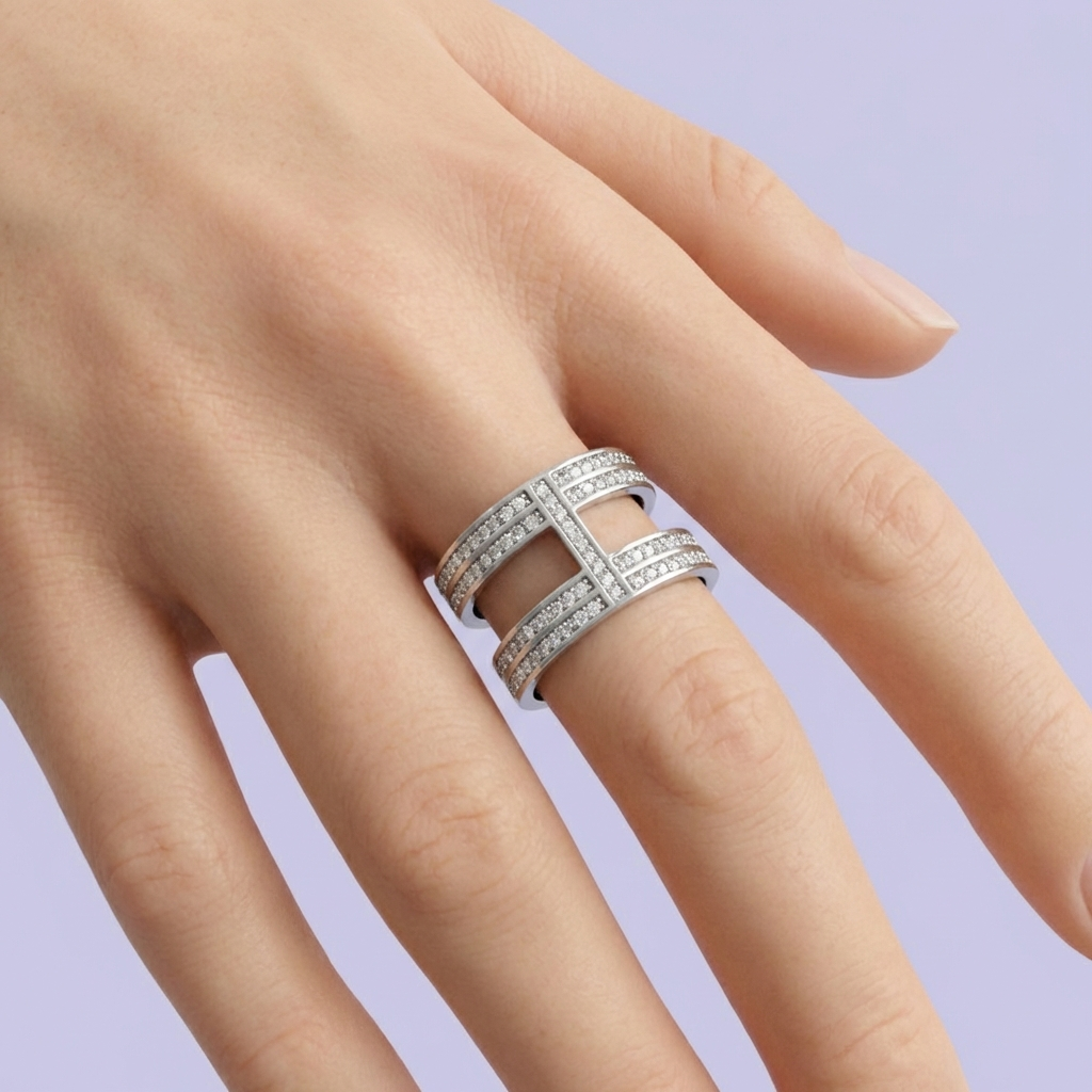 Anillo de Plata .925 con Diseño Doble Incrustado de Zirconias Brillantes mod. 1814