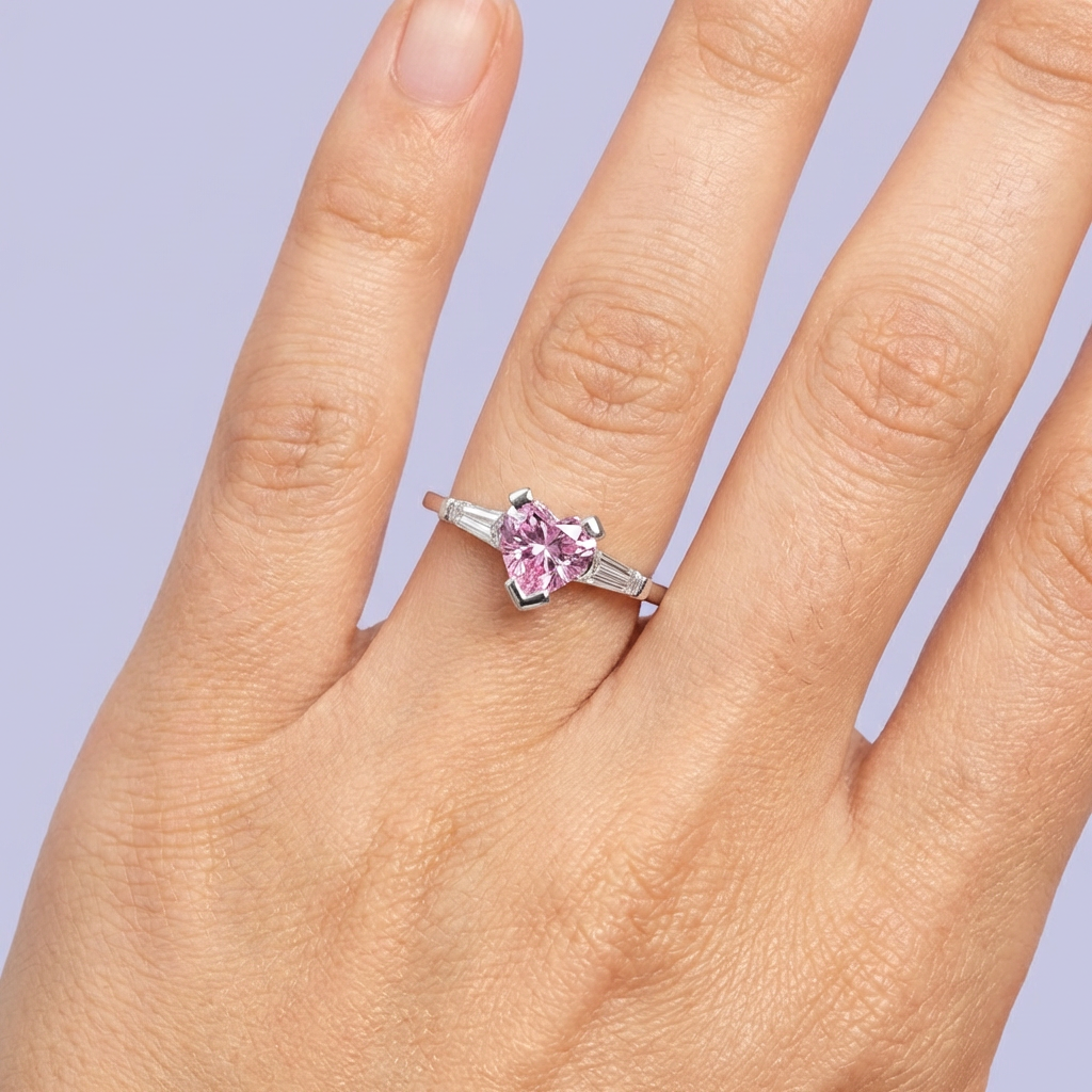Anillo de Plata .925 con Diseño de Corazón Incrustado de Zirconia Finas mod. 1866