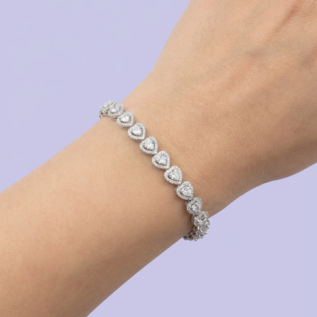 Pulsera de Plata .925 con Diseño de Corazones con Zirconias mod. 1858