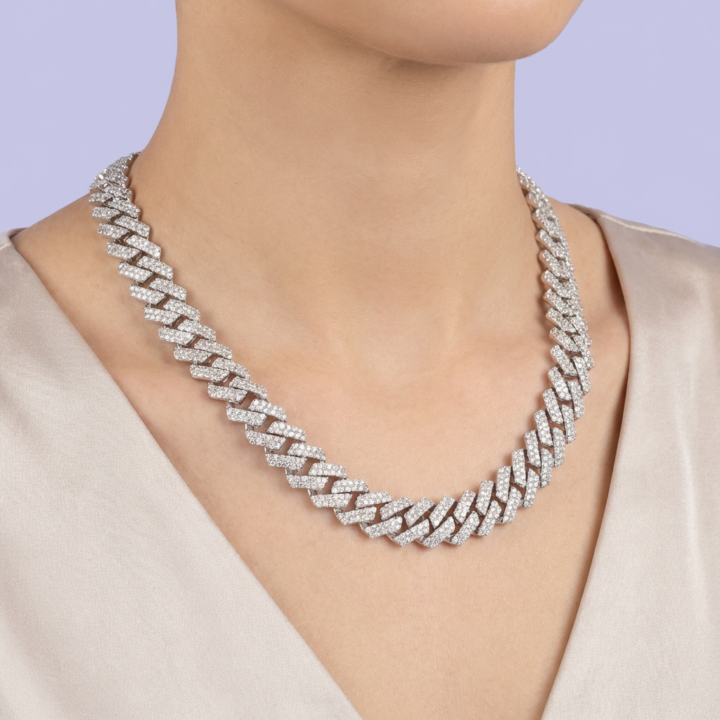 Cadena Especial de Plata .925 Tejido Barbado Lux Hueca e Incrustada con Zirconias mod. 1892