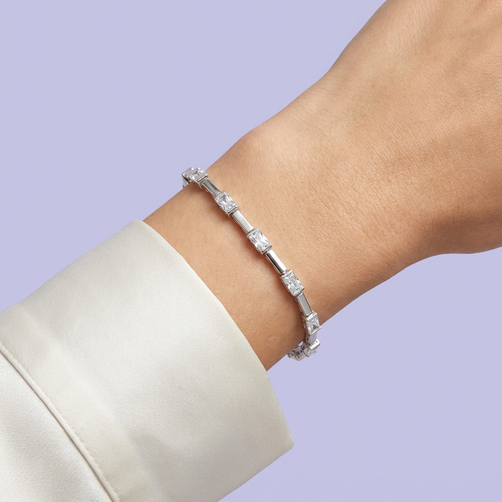 Pulsera de Plata .925 de Diseño Fino con Incrustaciónes de Zirconias mod. 2049
