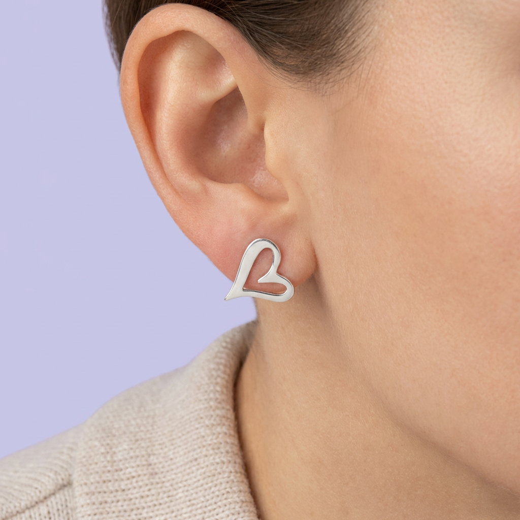 Arete de Plata .925 con Diseño de Corazón Elegante mod. 1927