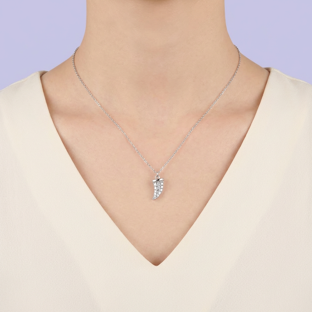 Gargantilla de Plata .925 con Diseño de Colmillo con Zirconias Brillantes mod. 2088