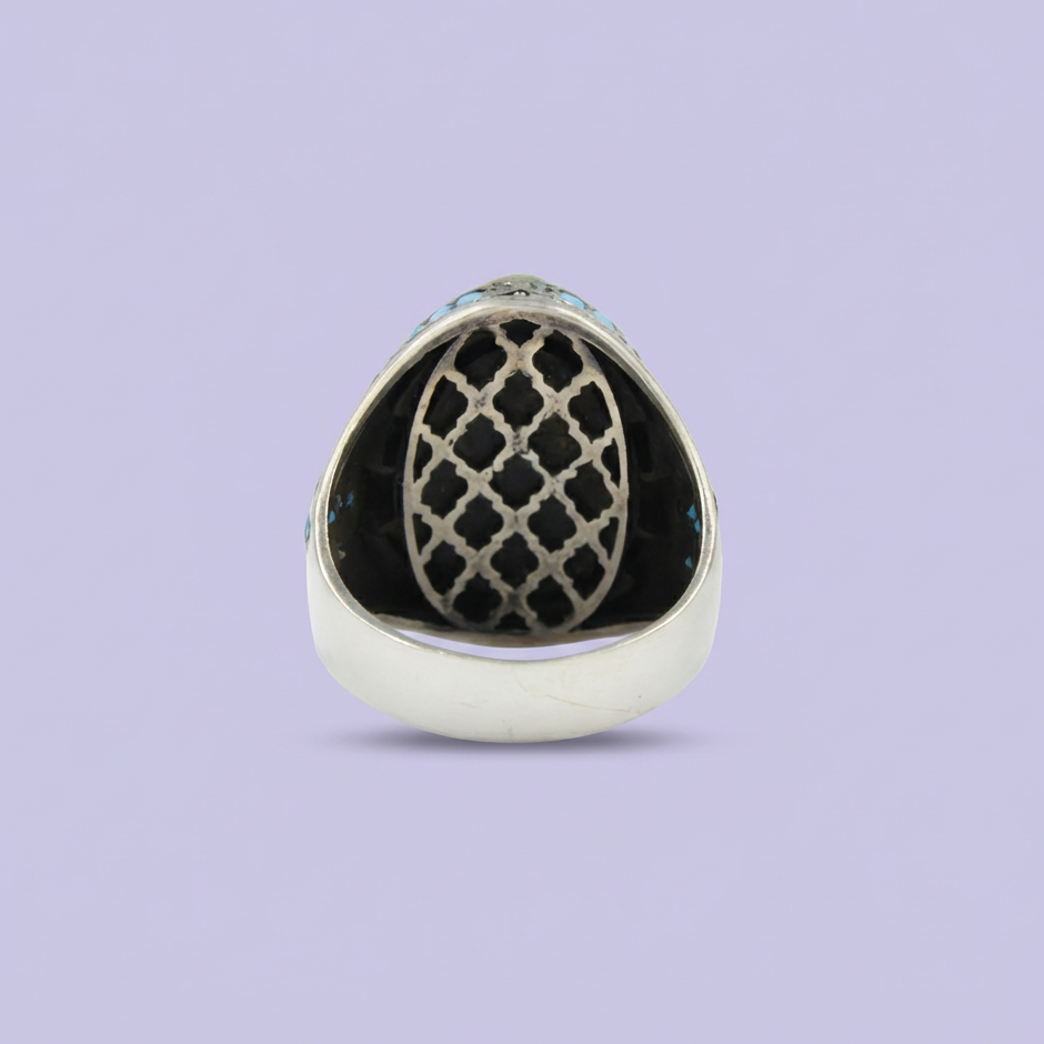 Anillo de Plata .925 con Diseño Oval Incrustado de Turquesa mod. 1987