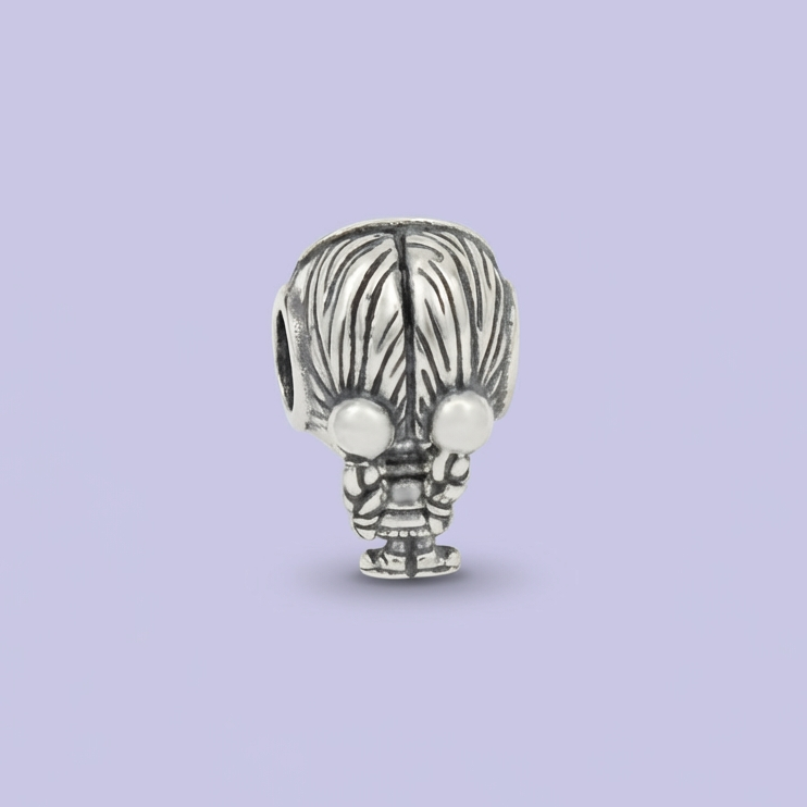 Dije de Plata .925 Estilo Charm con Diseño de Niña Especial con mod. 1943