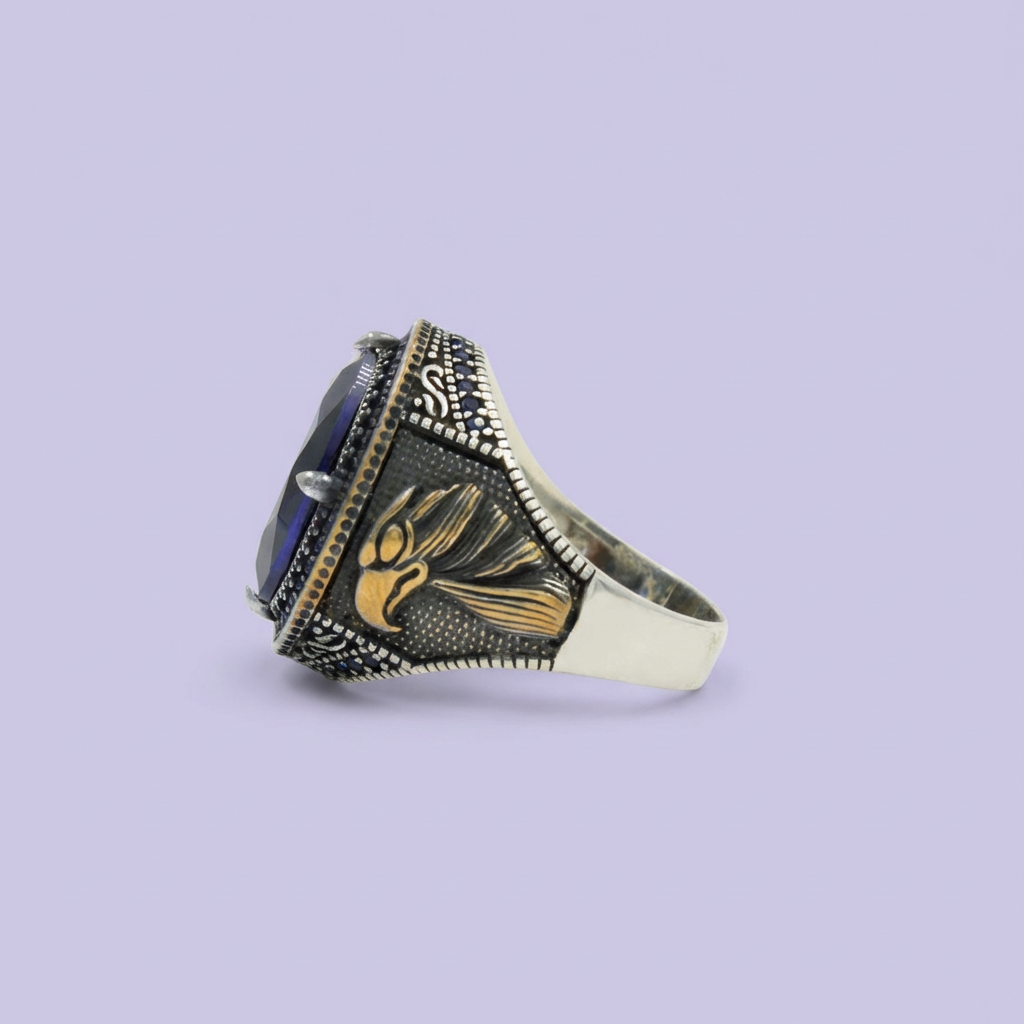 Anillo de Plata .925 con Diseño Especial con Zirconia Azul Rey de Corte Fino mod. 1988