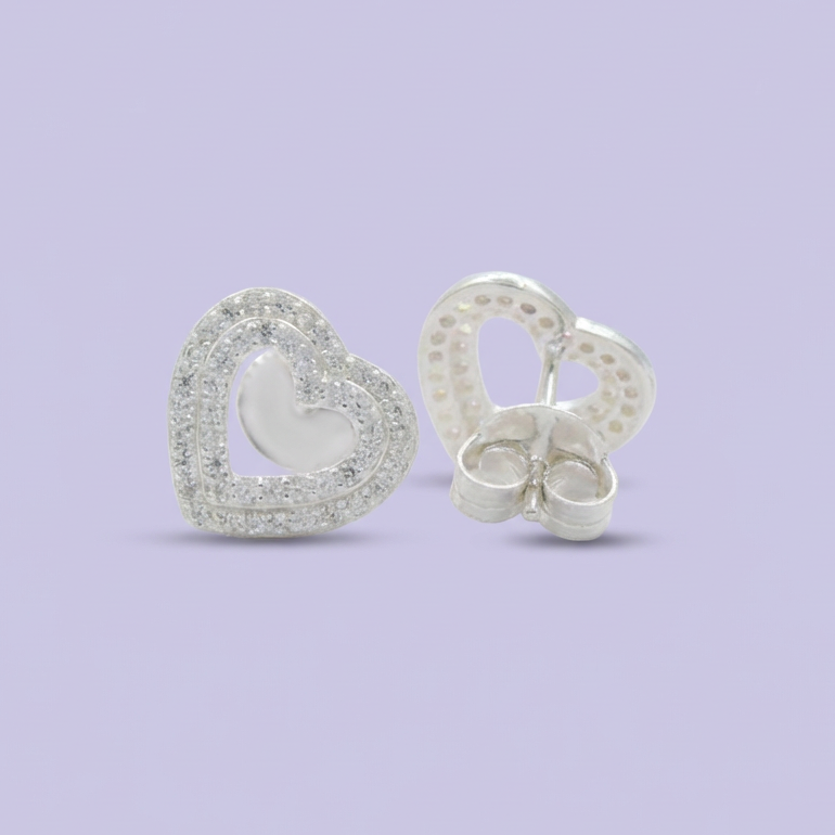 Arete de Plata .925 con Diseño de Corazón con Zirconia Finas mod. 1926