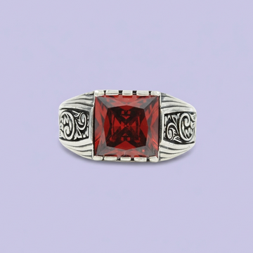 Anillo de Plata .925 Diseño Turco con Incrustación de Granate 1977