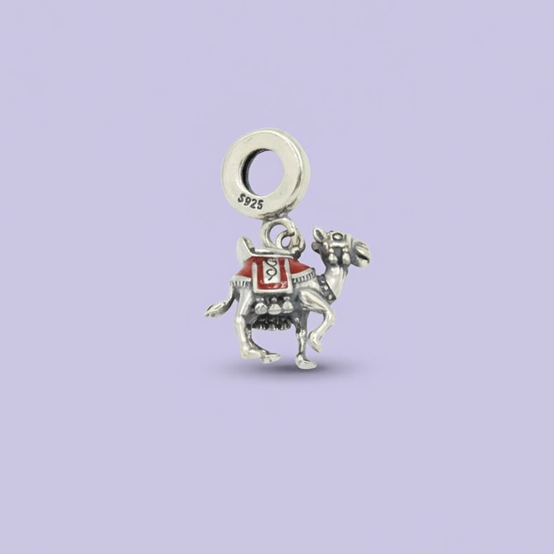 Dije de Plata .925 Estilo Charm Diseño de Camello mod. 1931