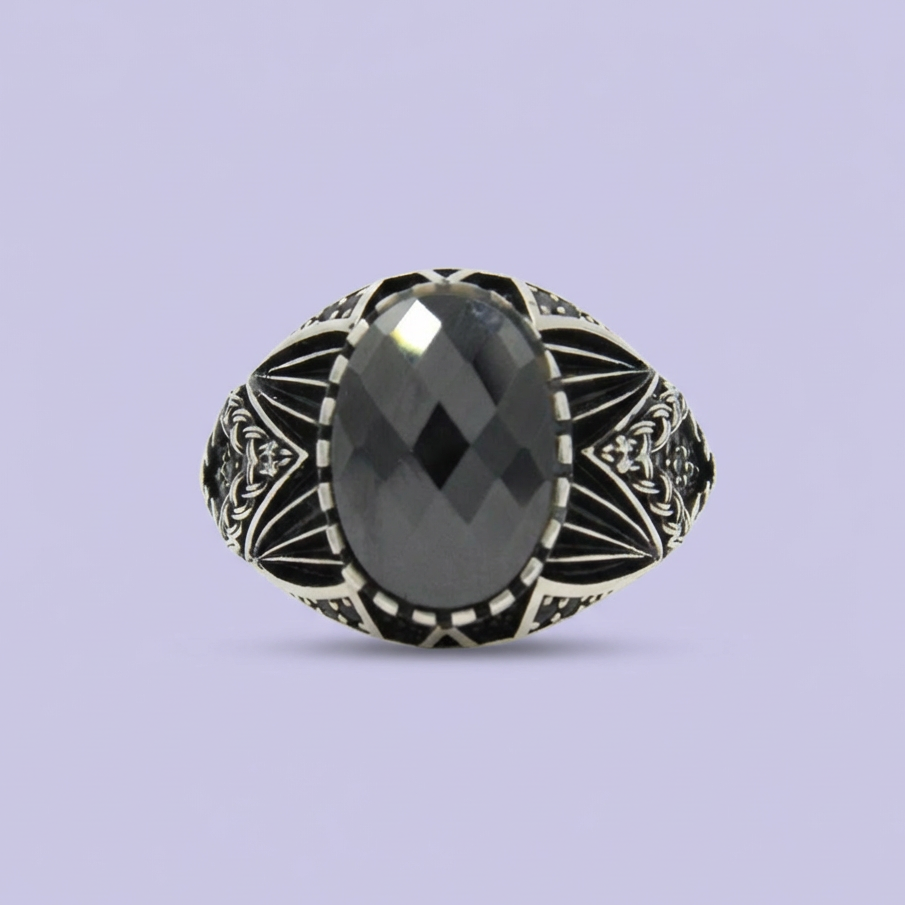 Anillo de Plata .925 con Diseño Oval Incrustado de Ónix mod. 1985