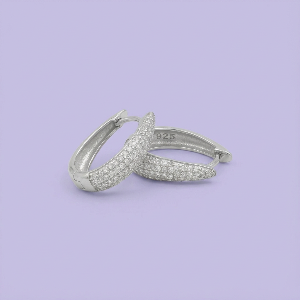 Grapa de Plata .925 Diseño de Argolla con Incrustación de Zirconias mod. 1630