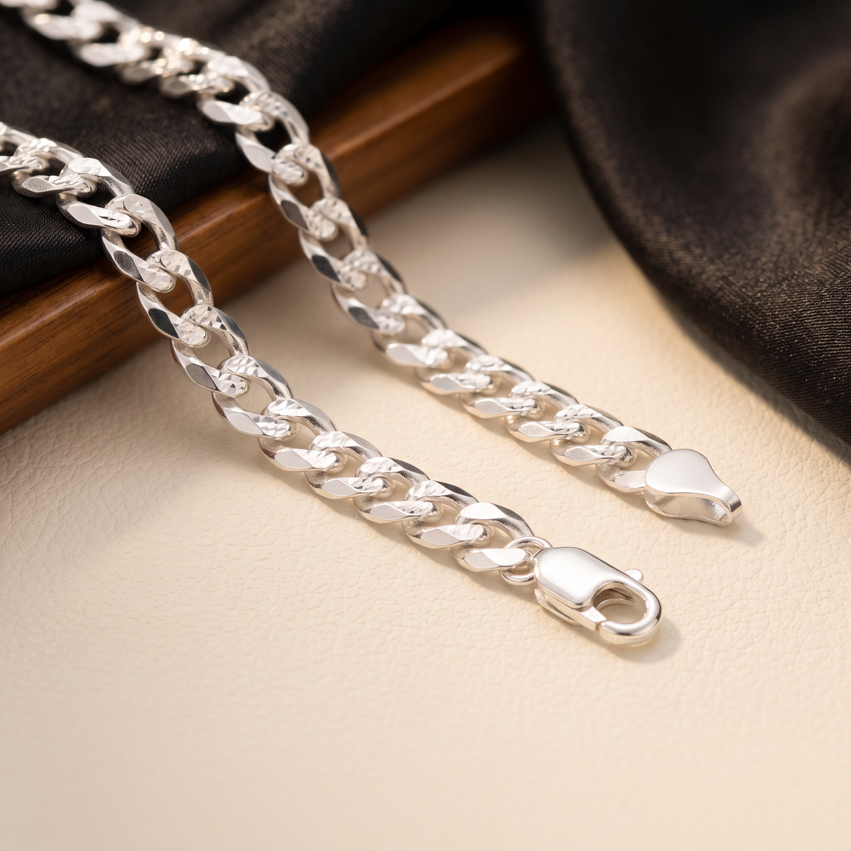 Pulsera de Plata .925. ConTejido Cubano Diamantado Elegante mod. 3235